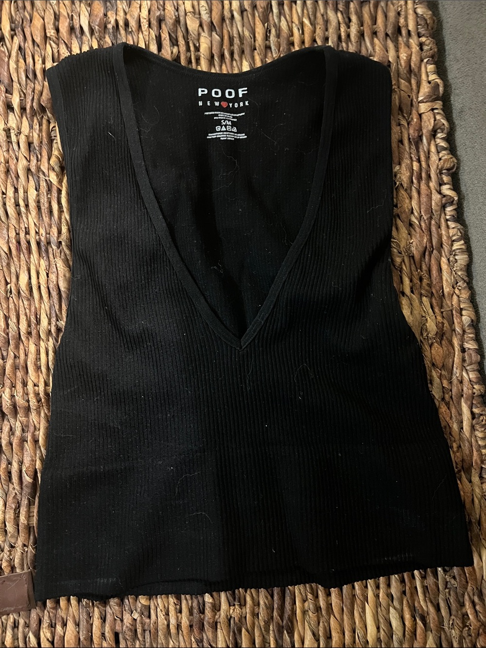 Poof Black Ribbed V-Neck Tank Small